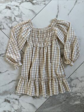 Girls' Beige & white Gingham Smocked Casual Dress